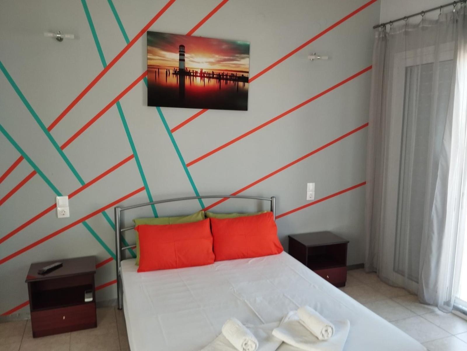 Hotel Neon Astron カメナブルナ エクステリア 写真